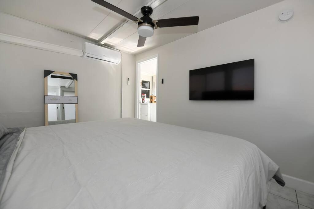 4Br Home, Hot Tub, Near Beach & Wilton Manors 劳德代尔堡 外观 照片